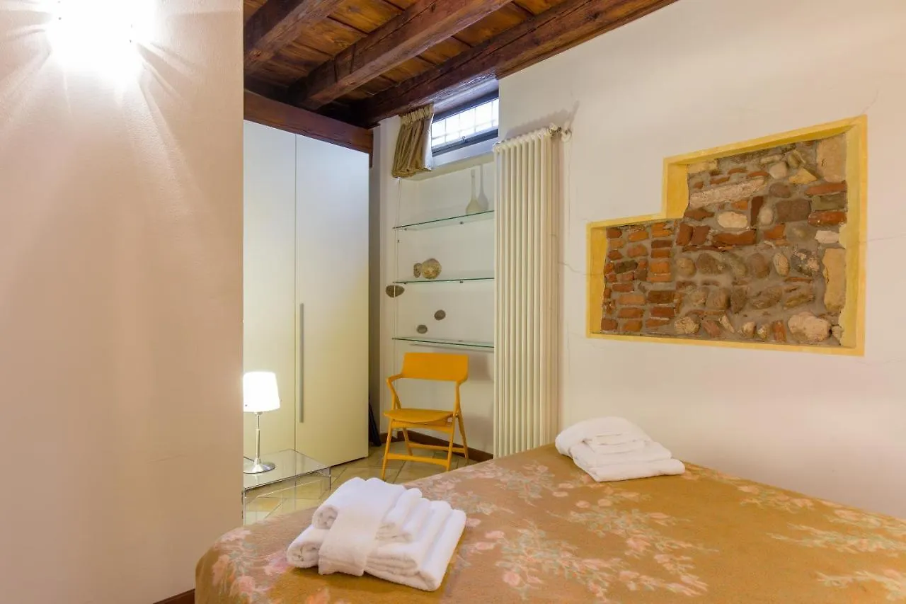 Apartment Veronaforent Cadrega Italy